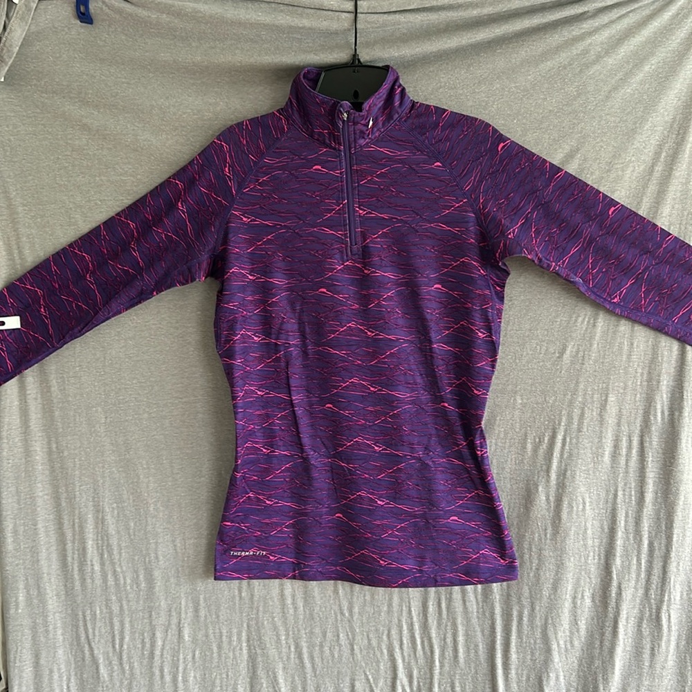 Womens nike dri-fit pro combat 1/4 zip. GUC. Purple/pink. Small.